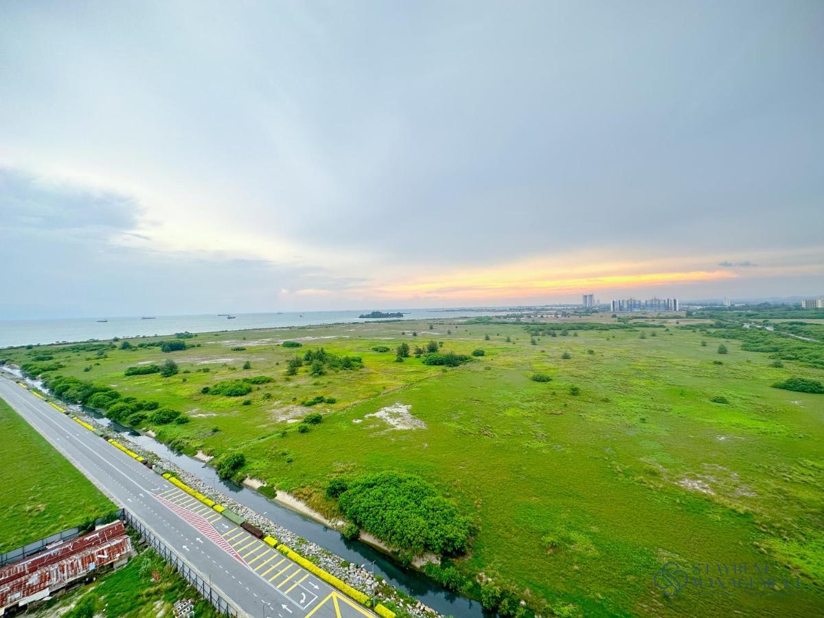 Amber Cove Melaka Sea View By Stayrene Dış mekan fotoğraf